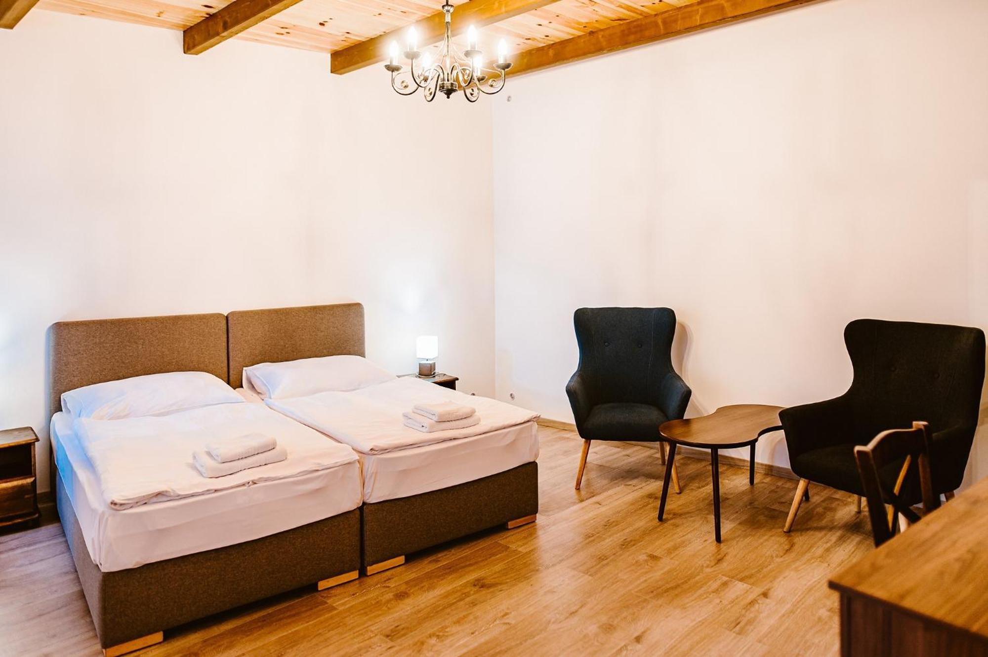 Sziklavendeghaz Aparthotel Veszprem Luaran gambar